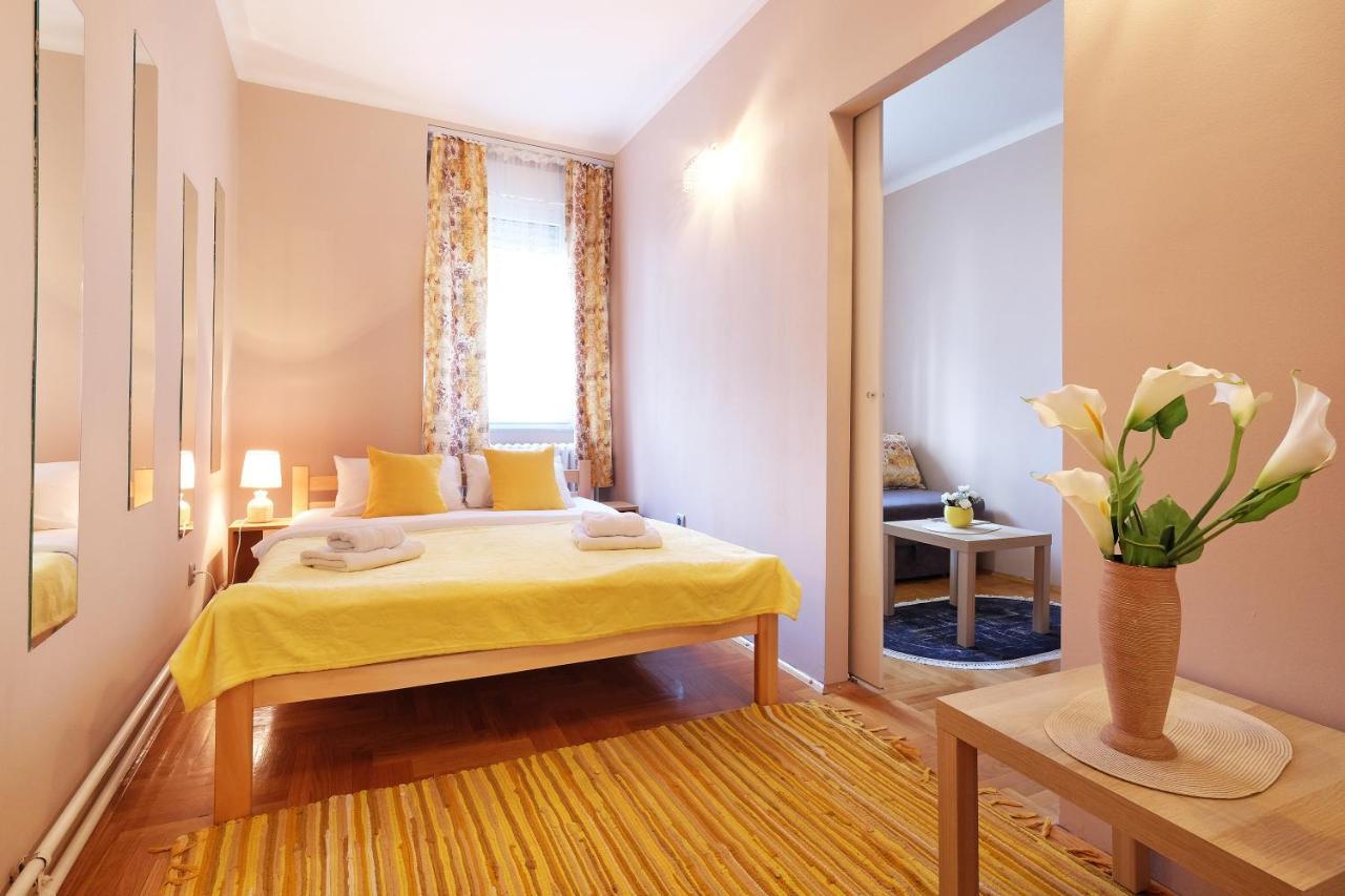 Sava Square Apartment เบลเกรด ภายนอก รูปภาพ