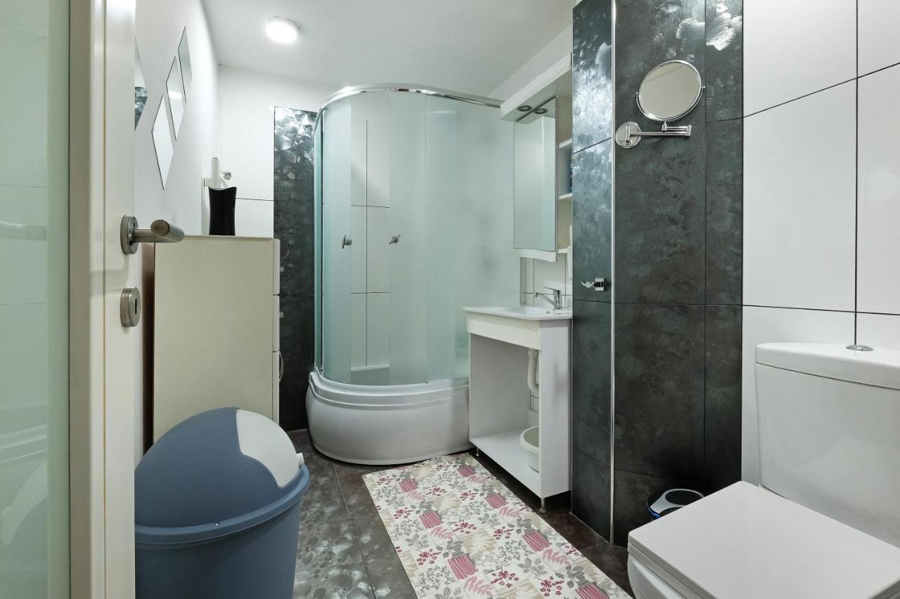 Sava Square Apartment เบลเกรด ภายนอก รูปภาพ