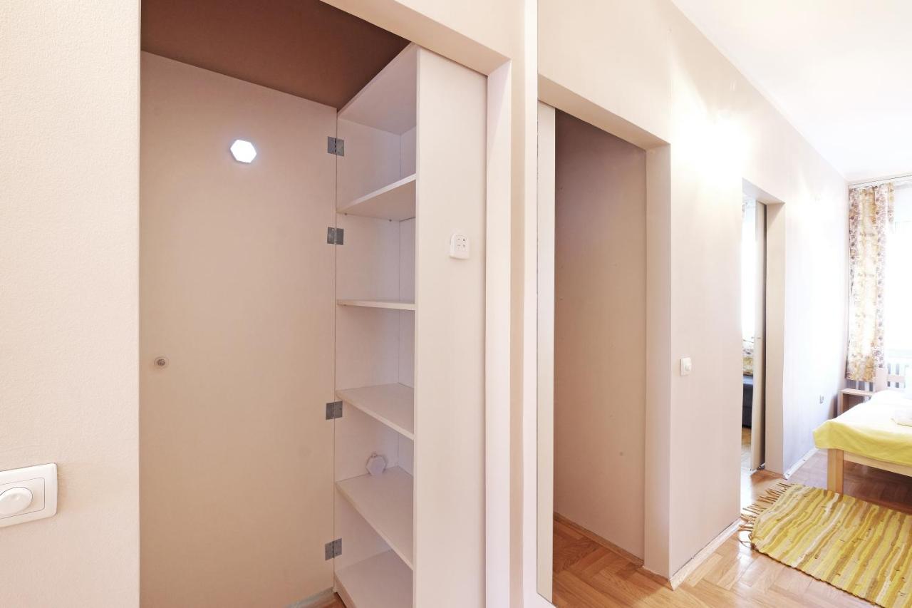Sava Square Apartment เบลเกรด ภายนอก รูปภาพ